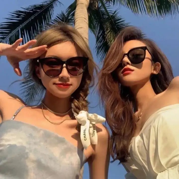 传闻中的女人